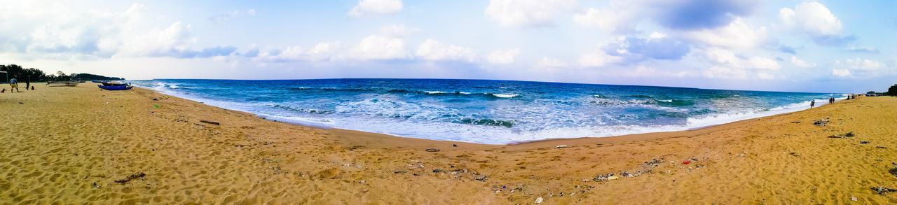 Kunam Beach Rest Inn Batticaloa Esterno foto