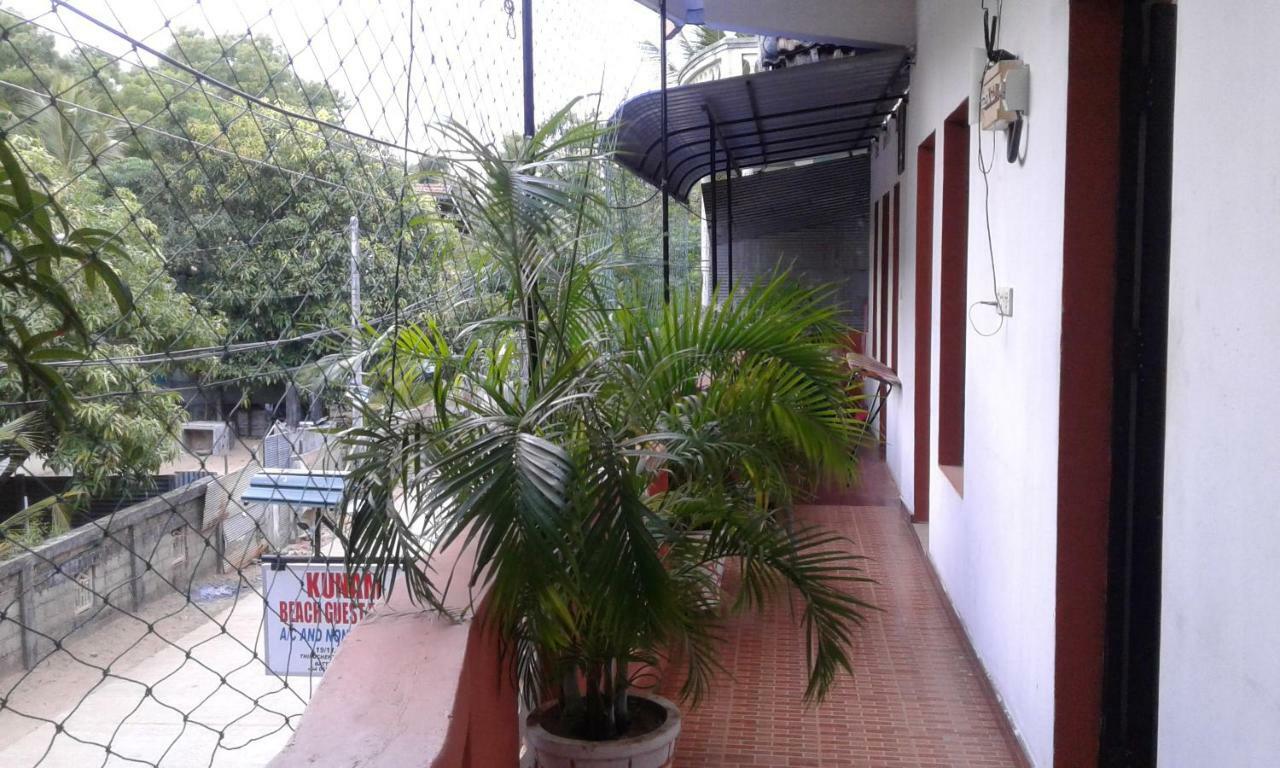 Kunam Beach Rest Inn Batticaloa Esterno foto