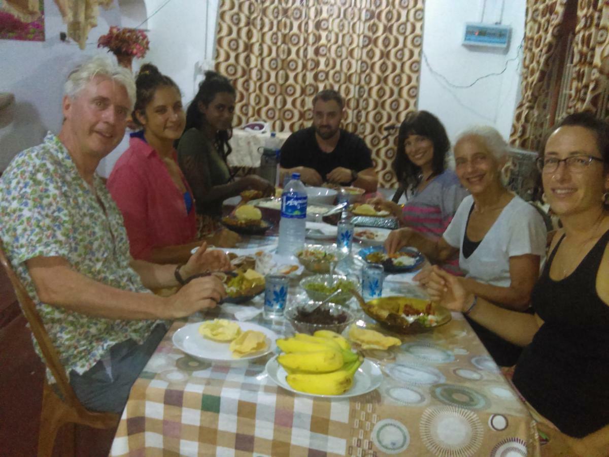 Kunam Beach Rest Inn Batticaloa Esterno foto